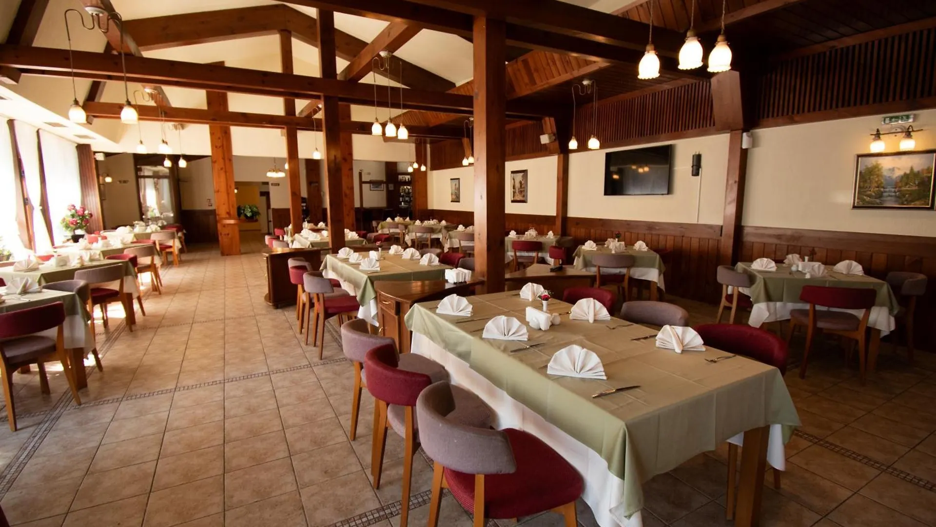 Hotel Pirin Bansko 4*,